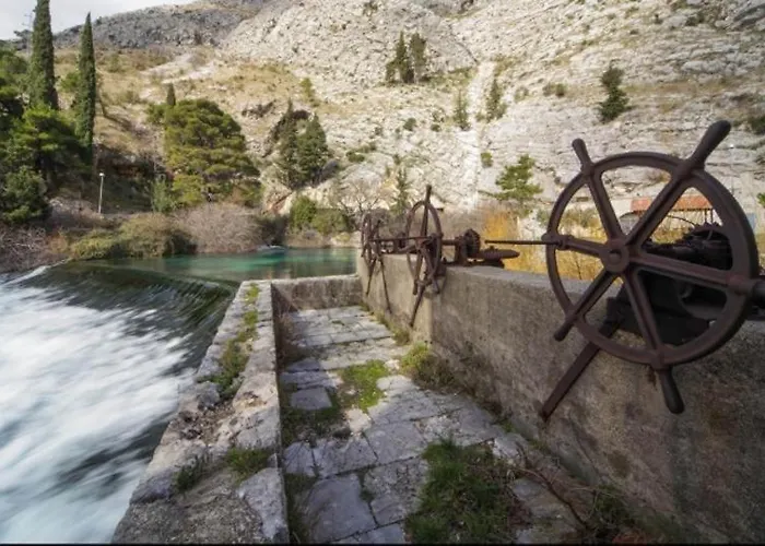 Appartement Helikon *